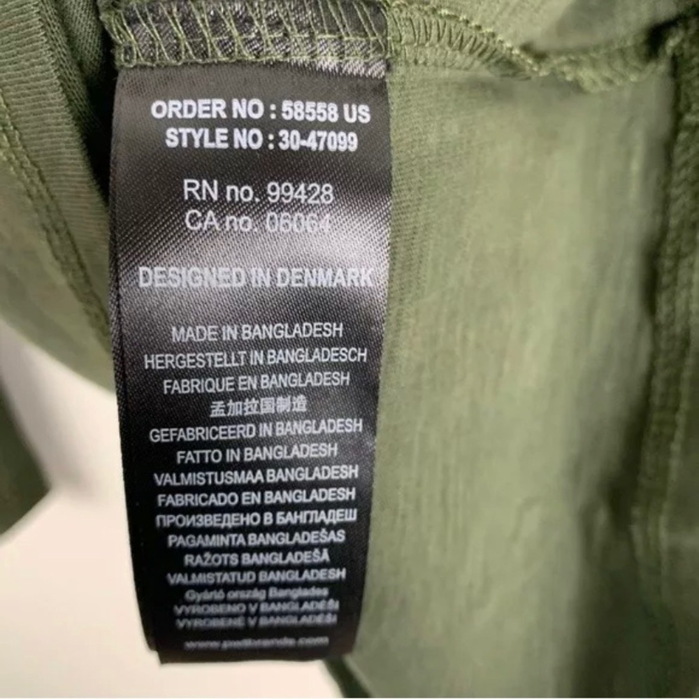 Lindbergh | Hunter Green Long Sleeve Crew Neck Tee - Picture 6 of 7